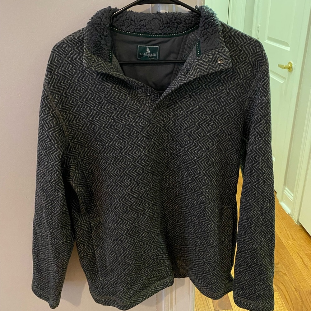 G.H. BASS & CO Men’s Pullover Sweater w/ Pockets